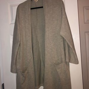 ❤️ Donni Sweater House Coat - NWOT